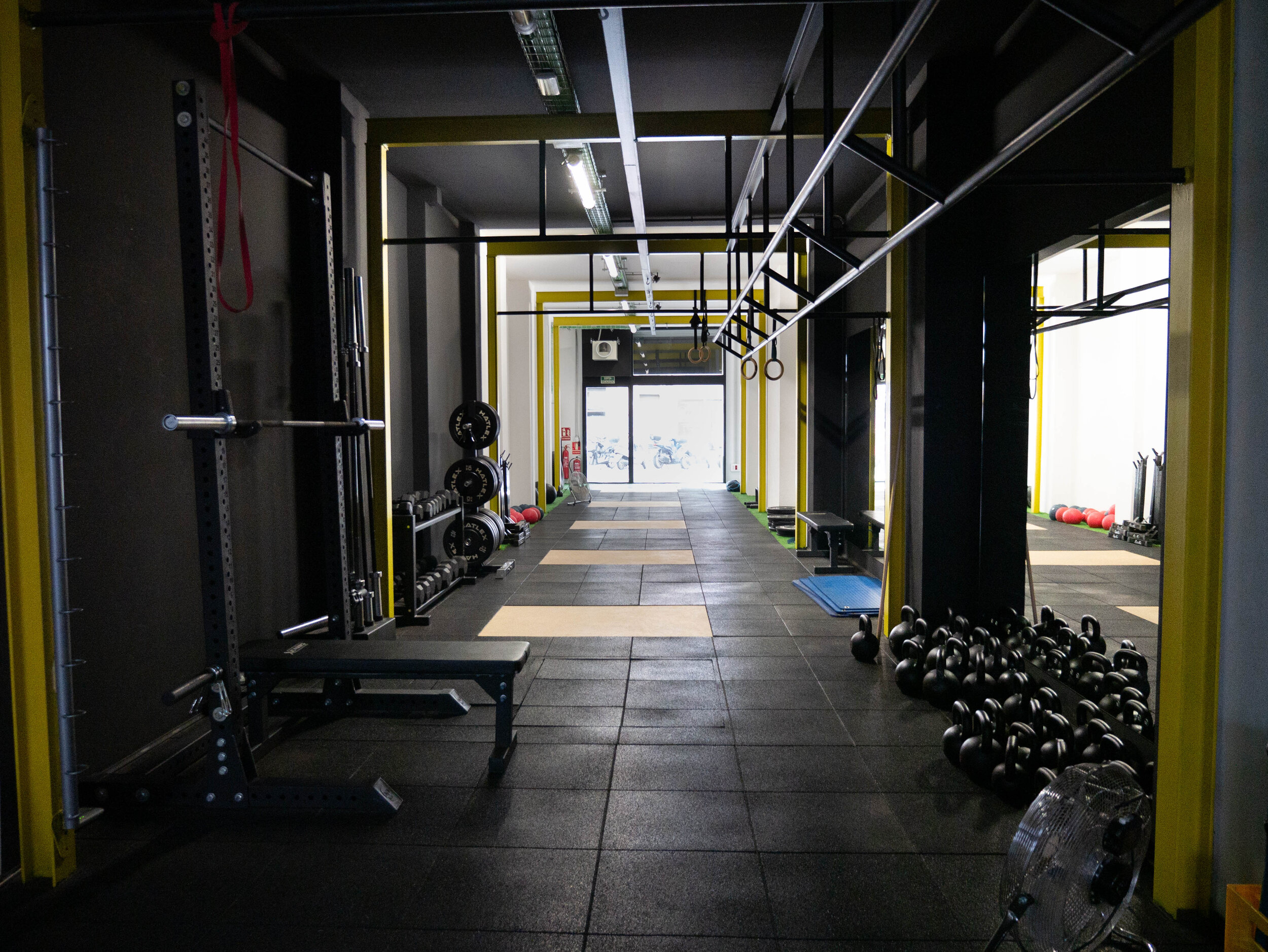 Zona de fuerza y entrenamiento funcional de Beat Training Club