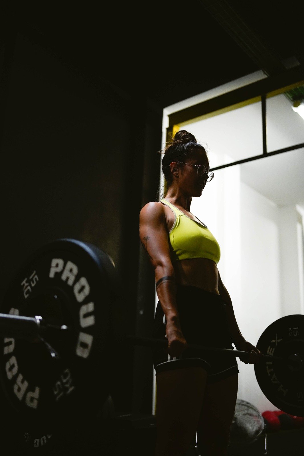 Entrenamiento de fuerza con barra en Beat Training Club